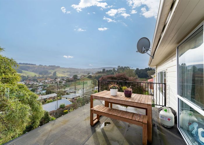  at 22 Agnes Street, Kenmure, Dunedin