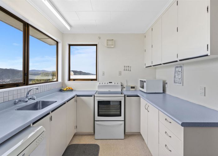  at 40 Taieri Crescent, Kelson, Lower Hutt
