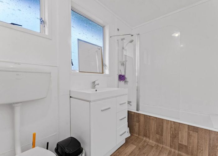  at 23 Redcrest Avenue, Red Hill, Papakura