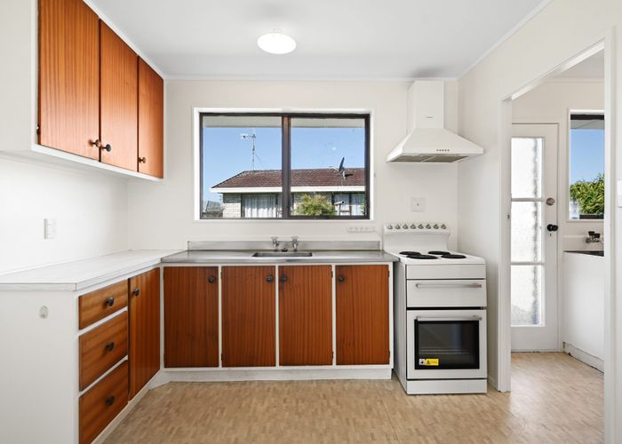  at 5 Amber Lane, Melville, Hamilton, Waikato