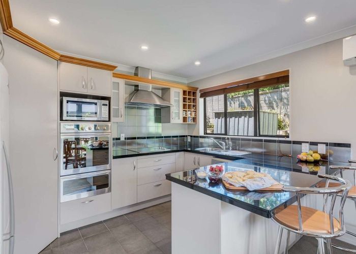  at 20 Araminta Place, Beachlands, Manukau City, Auckland