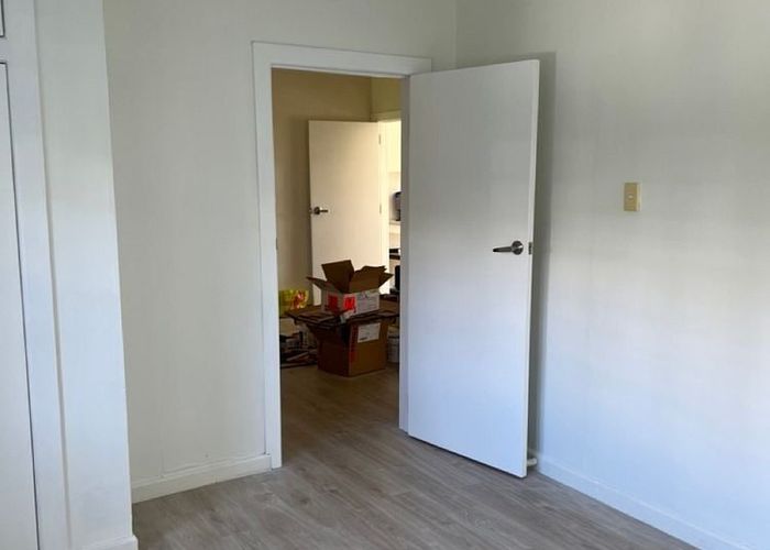  at 21 Duncan Avenue, Sandringham, Auckland City, Auckland
