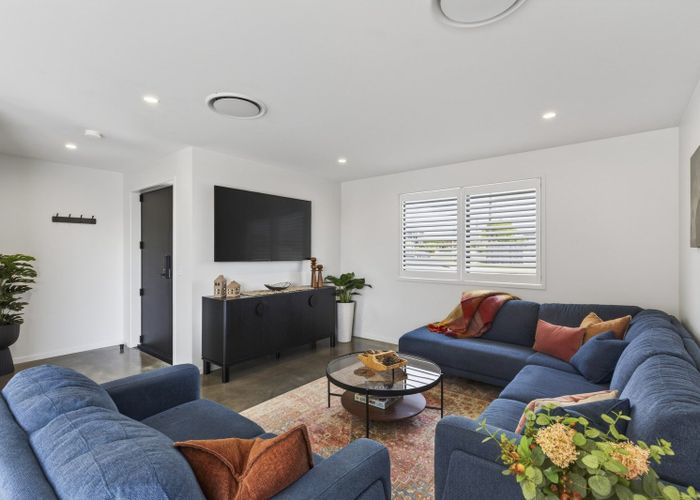  at 247 Huatoki Street, Vogeltown, New Plymouth, Taranaki