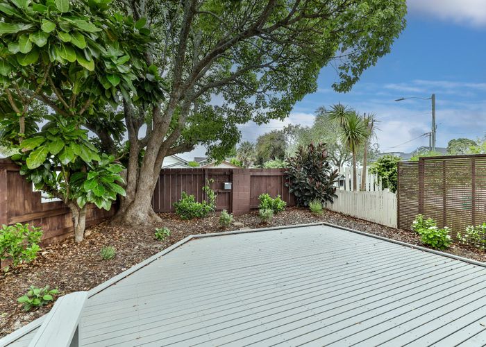  at 1/67 Vauxhall Road, Devonport, North Shore City, Auckland