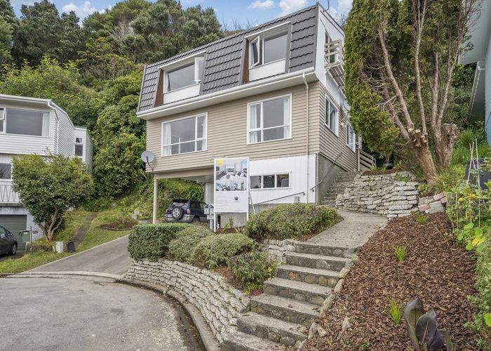  at 76A Collier Avenue, Karori, Wellington