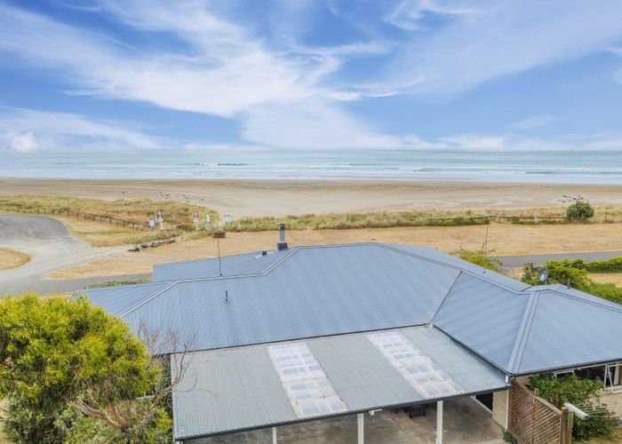  at 62 BEACH RD , PORANGAHAU