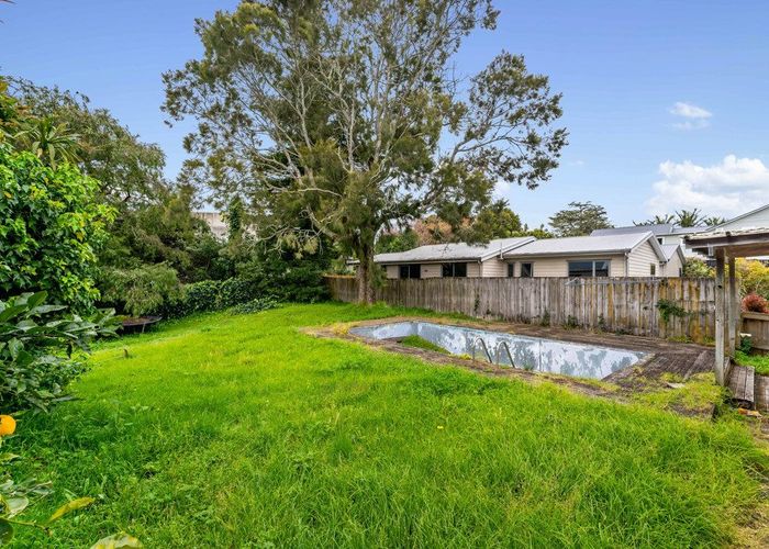  at 17 Locarno Avenue, Sandringham, Auckland City, Auckland
