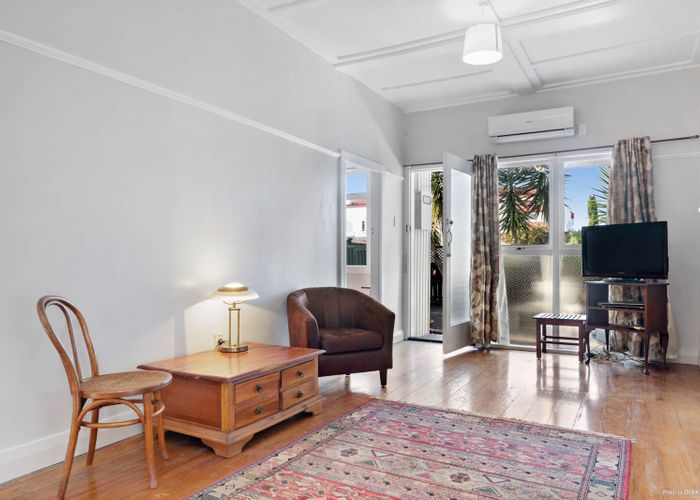  at 1A Calgary Street, Sandringham, Auckland