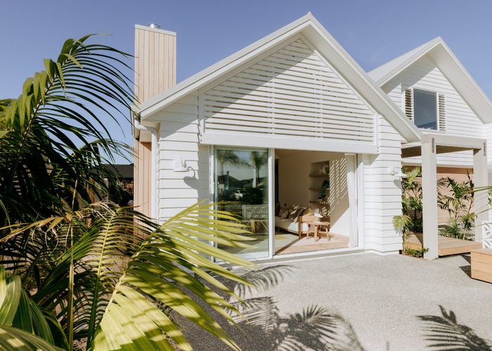  at 10 Montiicola Drive, Papamoa Beach, Papamoa