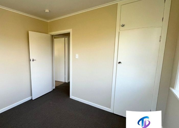  at 291 Rangatira Road, Beach Haven, North Shore City, Auckland