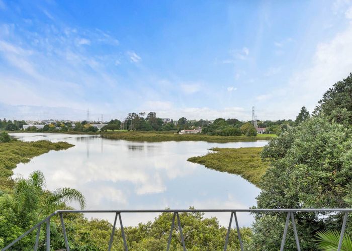  at 14 Te Wiata Place, Avondale, Auckland City, Auckland