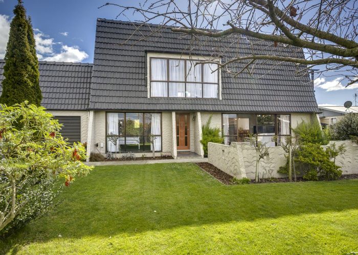  at 14 Bassett Place, Taradale, Napier, Hawke's Bay
