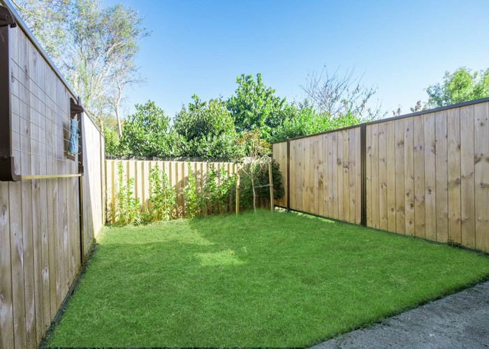  at 20 Rauemi Way, Te Atatu South, Waitakere City, Auckland