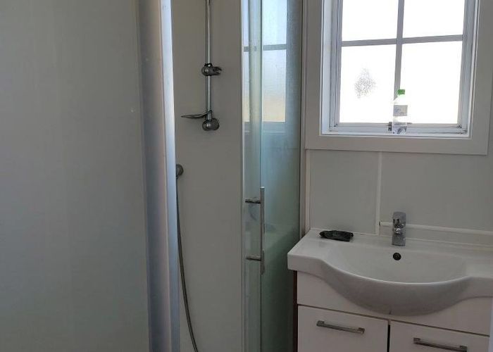  at 31 Scotts Road, Manurewa East, Manukau City, Auckland