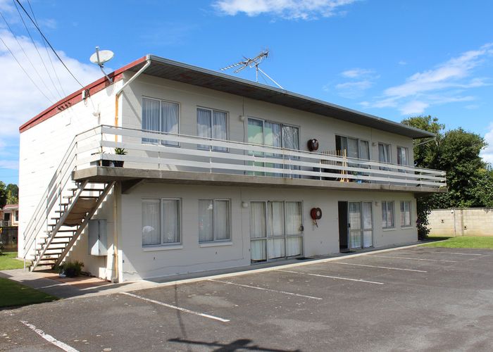  at 200 Old Farm Road, Hamilton East, Hamilton