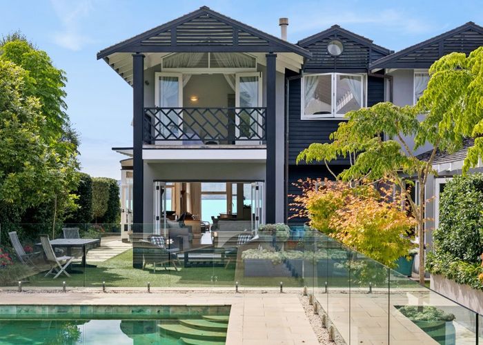  at 20 Hamana Street, Narrow Neck, Devonport, North Shore City, Auckland