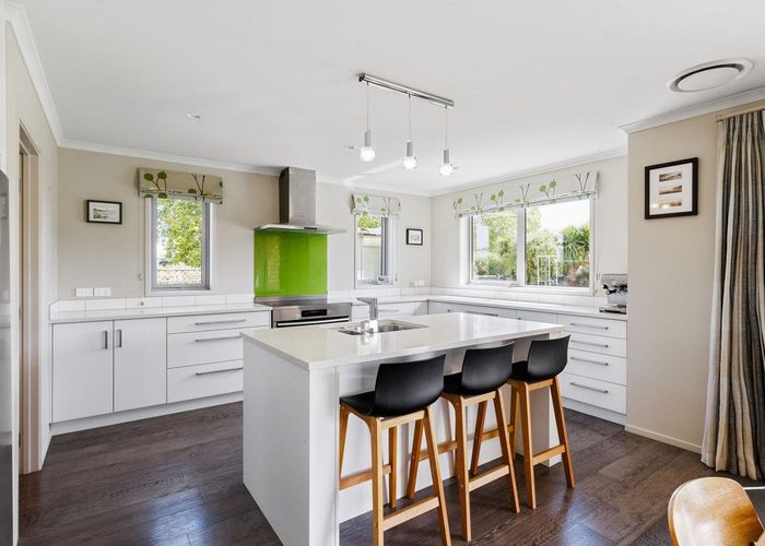  at 33 Riverside Lane, Karapiro