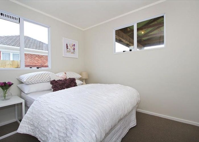  at 1/85 White Swan Road, Mount Roskill, Auckland City, Auckland