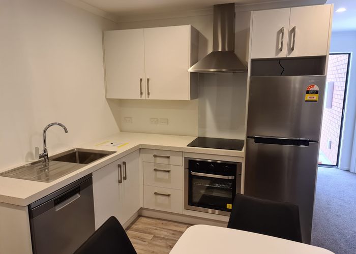  at 3/5 Ford Street, Hamilton East, Hamilton, Waikato