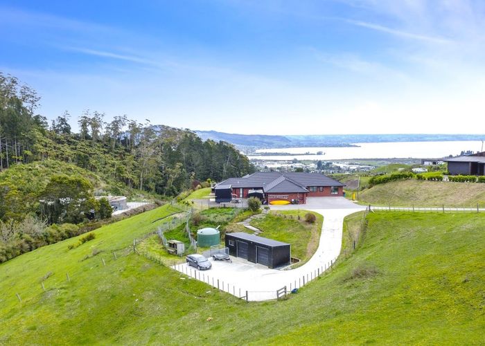  at 9 Petes Way, Lynmore, Rotorua