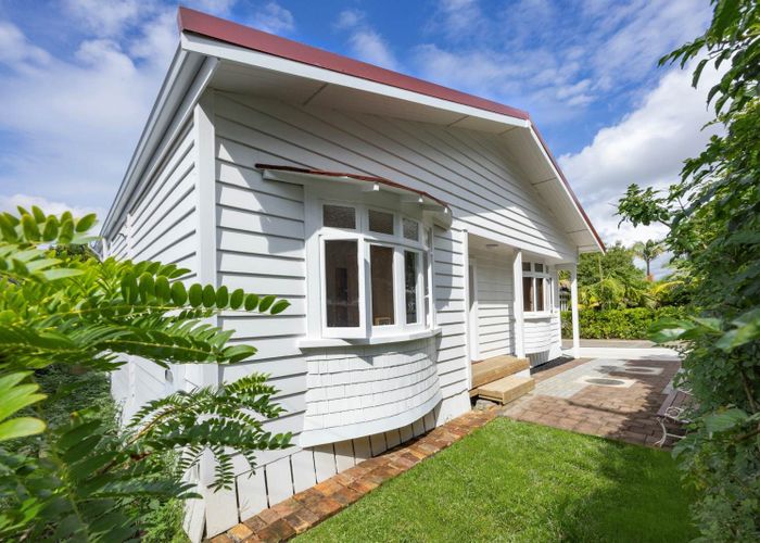  at 27 Hardington Street, Onehunga, Auckland City, Auckland