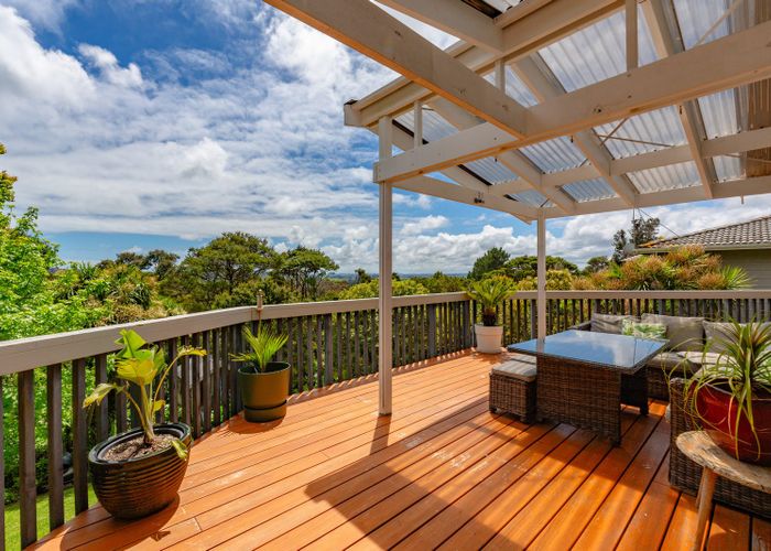  at 1141 Scenic Drive North, Swanson, Auckland