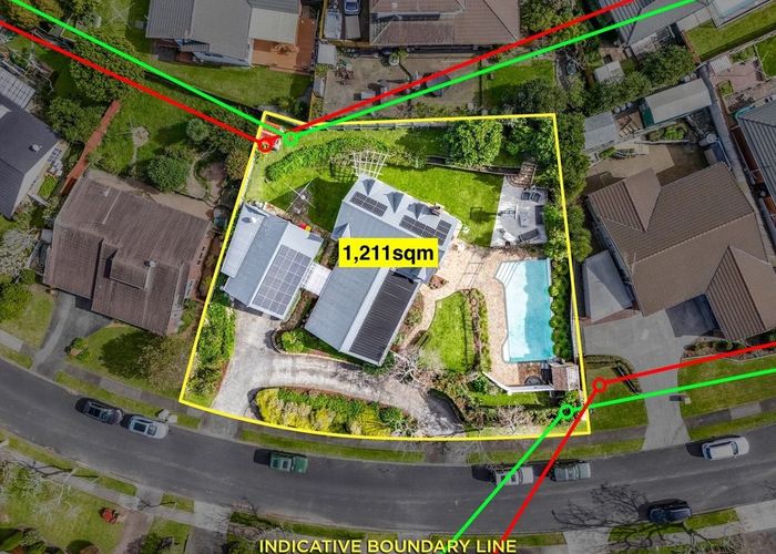  at 10 Voltaire Court, Botany Downs, Manukau City, Auckland