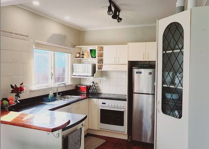  at 3 Aldersgate Road, Hillsborough, Auckland