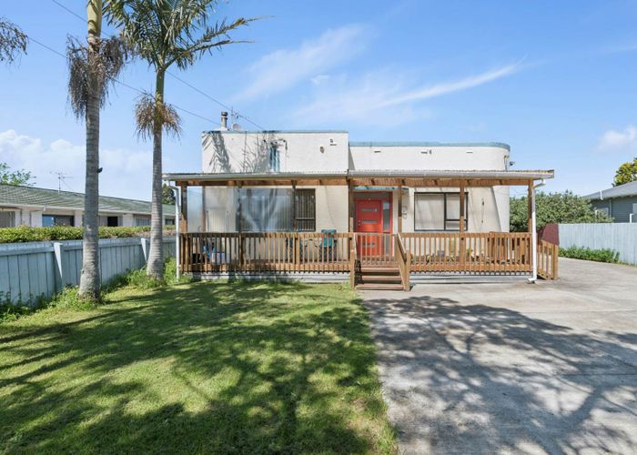  at 3 Avis Avenue, Papatoetoe, Manukau City, Auckland