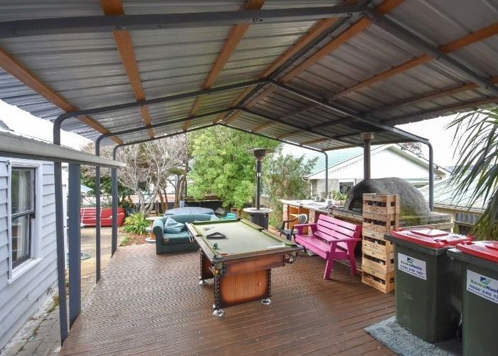  at 74 Elm Row, Dunedin Central, Dunedin