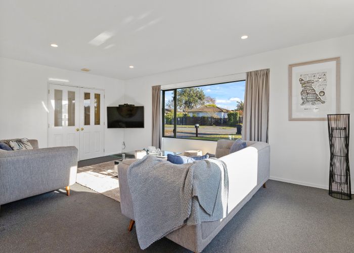  at 105 Inwoods Close, Parklands, Christchurch