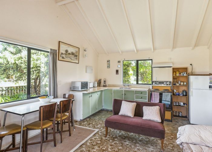  at 29 Tuiti Street, Hokio Beach