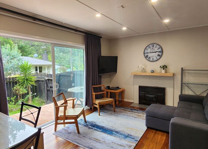  at 11 Shackleton Grove, Stokes Valley, Lower Hutt