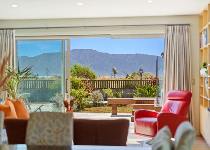  at 131 Manly Street, Paraparaumu Beach, Paraparaumu