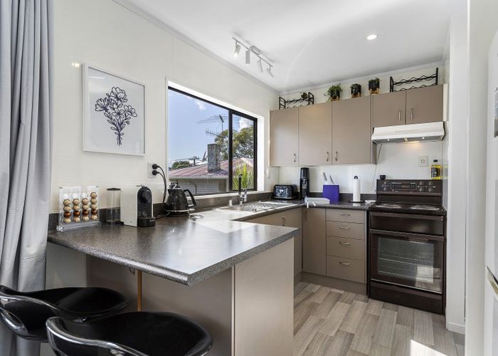  at 3/4 Carrs Place, Ellerslie, Auckland