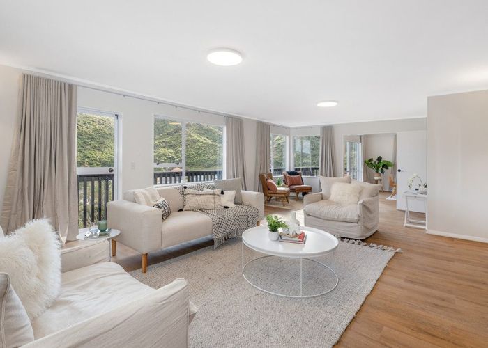  at 13 Kapil Grove, Khandallah, Wellington