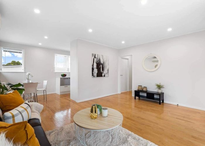  at 79 Universal Drive, Henderson, Auckland