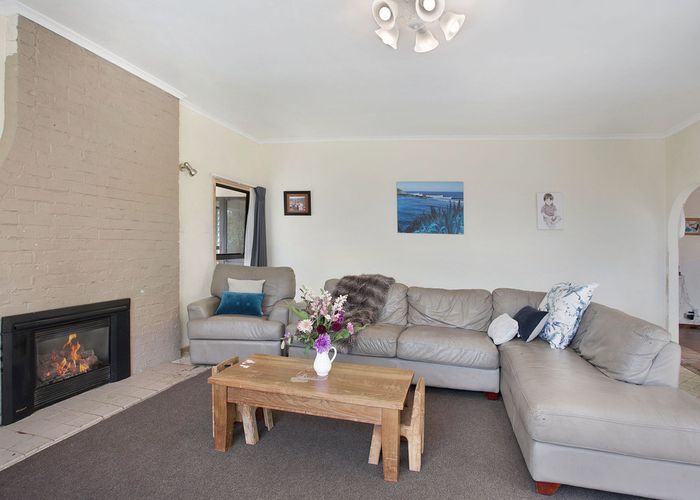  at 90 Endcliffe Road, Kaiti, Gisborne