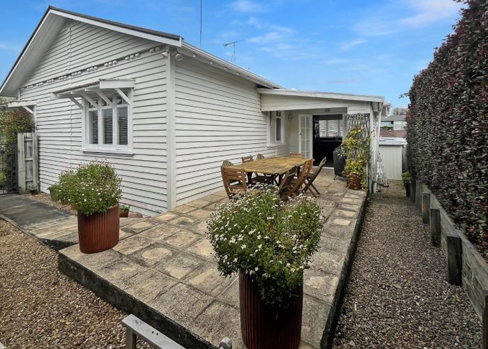  at 1/3 Menary Street, Papakura, Auckland