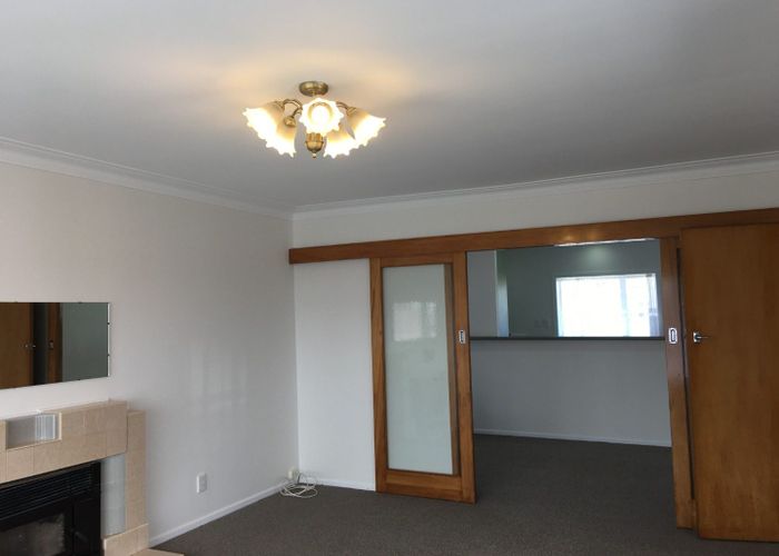  at 38 Budgen Street, Mount Roskill, Auckland