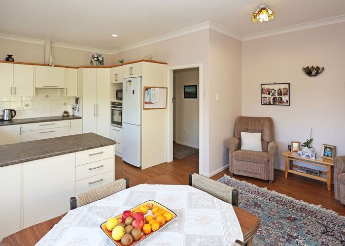  at 17 Hull Street, South Hill, Oamaru