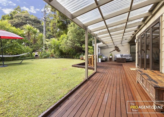  at 7 Minnehaha Avenue, Titirangi, Auckland