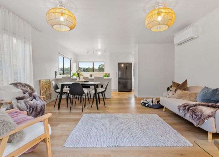  at 2/68 Glamorgan Drive, Torbay, North Shore City, Auckland