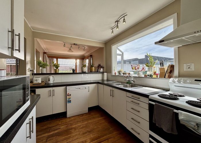  at 18 Nancy Avenue, Mairehau, Christchurch City, Canterbury