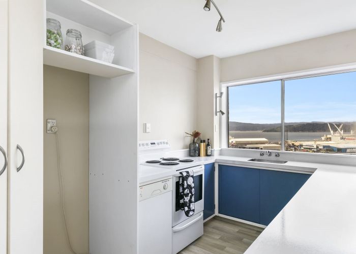  at 1 Grant RD, THORNDON, Wellington