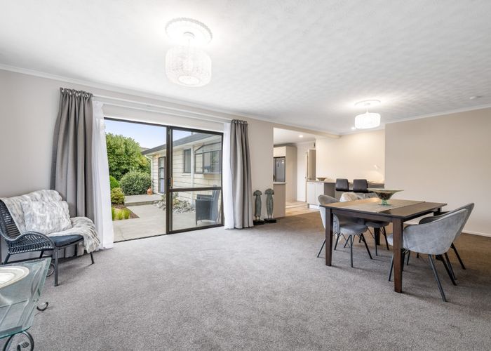  at 121 Prestons Road, Redwood, Christchurch City, Canterbury
