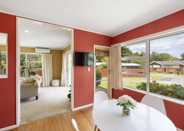  at 16 Campbell Place, Pukehangi, Rotorua
