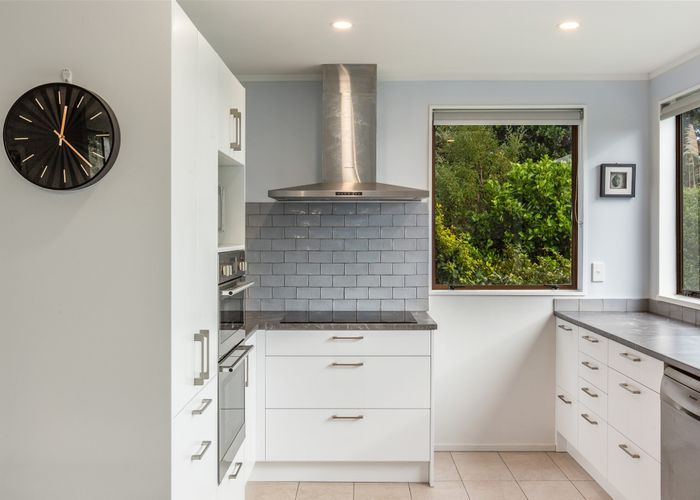  at 1 Kinnel Grove, Papakowhai, Porirua