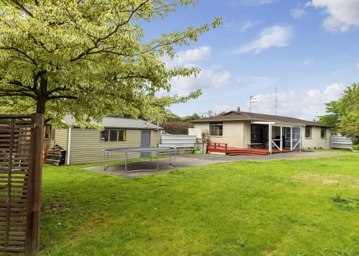  at 19 Sunset Drive, Te Puke