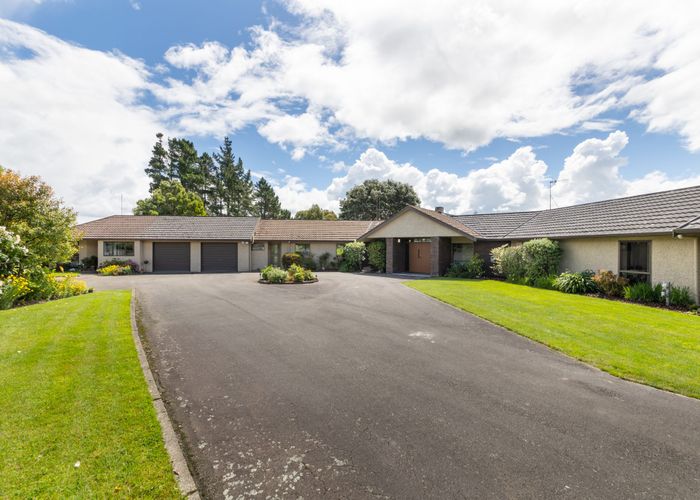  at 25 Waicola Drive, Fitzherbert, Palmerston North